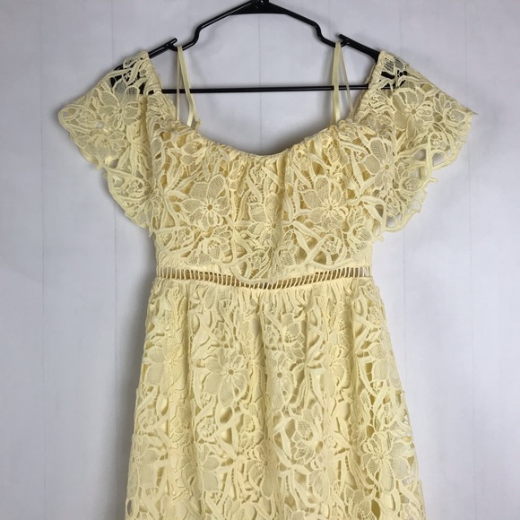 ASTR THE LABEL Lace Off The Shoulder Midi Dress - Picture 5 of 10